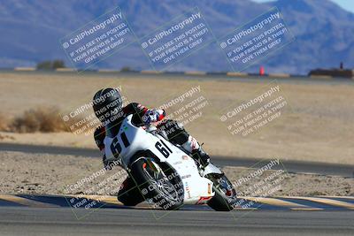 media/Jan-08-2022-SoCal Trackdays (Sat) [[1ec2777125]]/Turn 4 (1145am)/